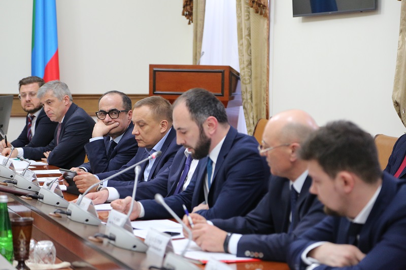 Улучшение инвестиционного климата обсудили в Правительстве Дагестана