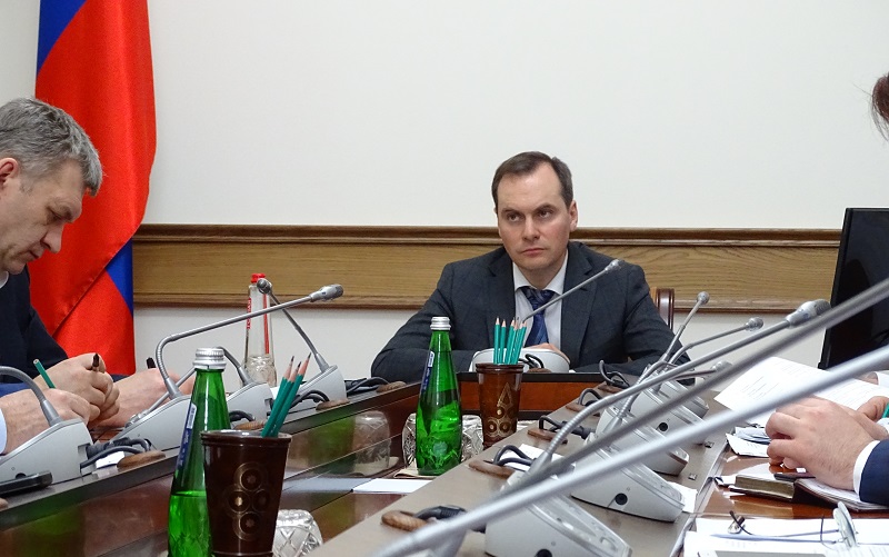 В Правительстве Дагестана обсудили локализацию вспышки заболеваемости кишечной инфекции в Хасавюрте