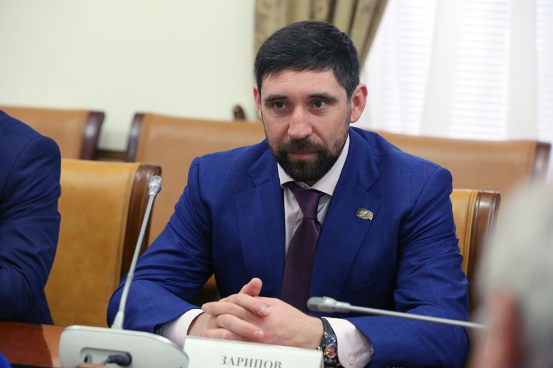 Артём Здунов: «Ледовая арена может стать не только объектом спорта, но и хорошим объектом туристической привлекательности Дагестана»