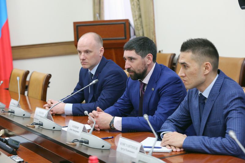 Артём Здунов: «Ледовая арена может стать не только объектом спорта, но и хорошим объектом туристической привлекательности Дагестана»