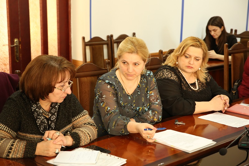 Уммупазиль Омарова: «Аттестация педработников должна проходить прозрачно и объективно!»