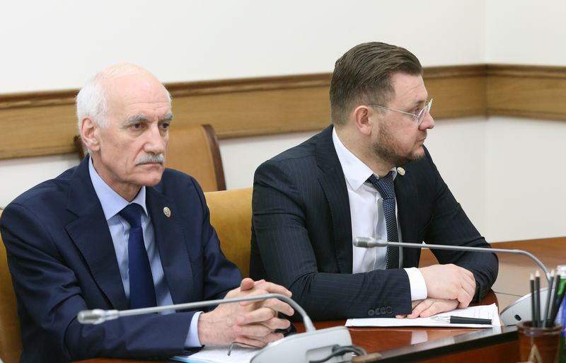 В Правительстве Дагестана обсудили вопросы реализации Послания Главы республики Народному Собранию Дагестана