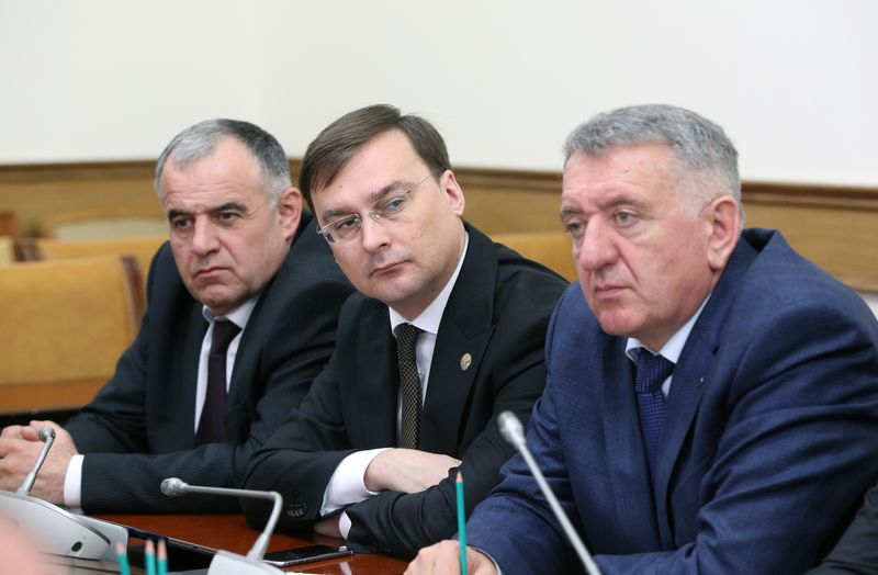 В Правительстве Дагестана обсудили вопросы реализации Послания Главы республики Народному Собранию Дагестана