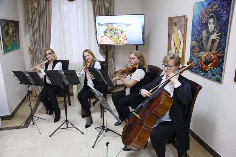В Дагестане торжественно открылся культурно-выставочный социальный проект «Арт-Перекресток: Верхневолжье-Дагестан»