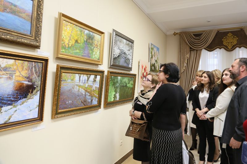 В Дагестане торжественно открылся культурно-выставочный социальный проект «Арт-Перекресток: Верхневолжье-Дагестан»