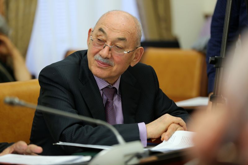 Артём Здунов принял участие в заседании Совета старейшин при Главе РД