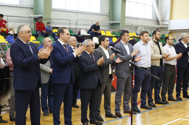 Артём Здунов принял участие в открытии чемпионата Дагестана по боксу