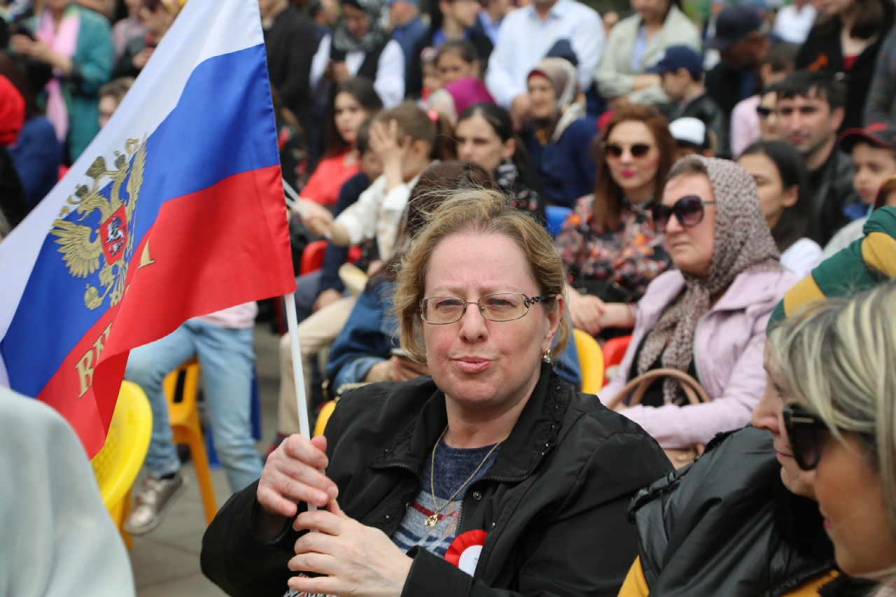 В Махачкале состоялся митинг-концерт, посвященный Празднику весны и труда