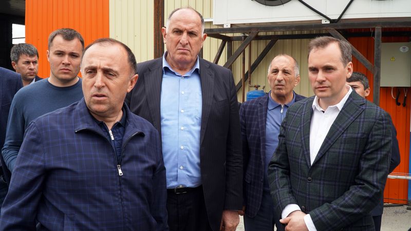 Председатель Правительства РД ознакомился с деятельностью ряда сельхоз предприятий Кизилюртовского района