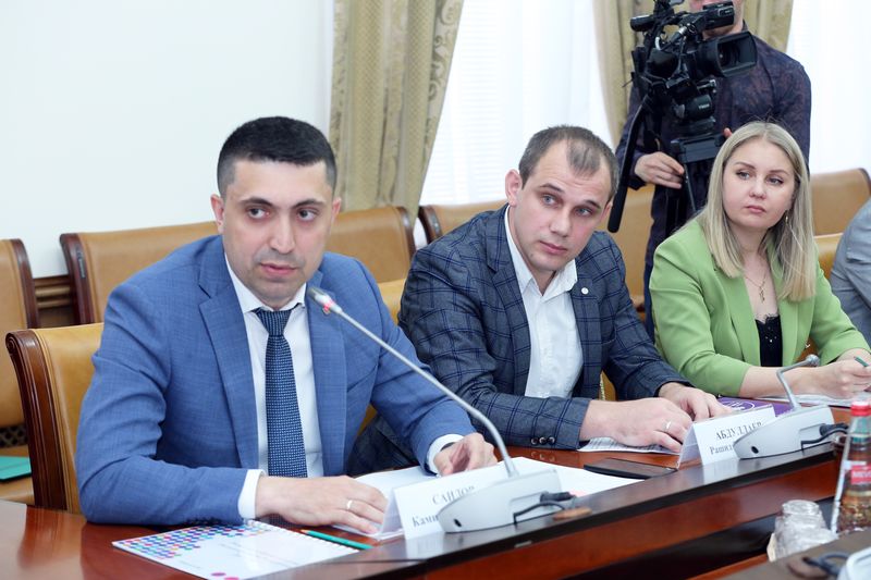 В Правительстве Дагестана обсудили перспективы развития добровольчества