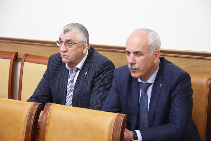 Организацию проведения летней оздоровительной кампании 2019 года в Дагестане обсудили в Правительстве республики