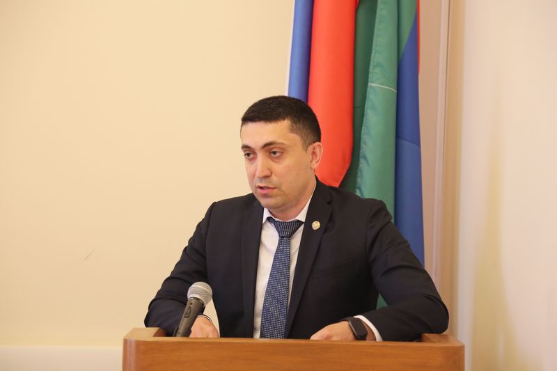 Уммупазиль Омарова наградила активистов добровольческого движения Республики Дагестан