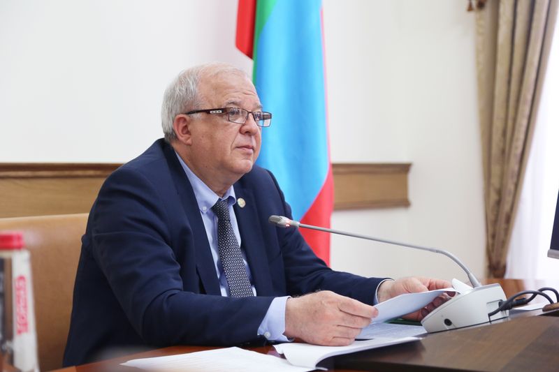 Обсуждение вопросов лицензирования медицинских кабинетов общеобразовательных организаций состоялось в Правительстве РД