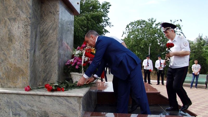 Рамазан Джафаров принял участие в торжественной церемонии празднования Дня пограничных войск в Каспийске