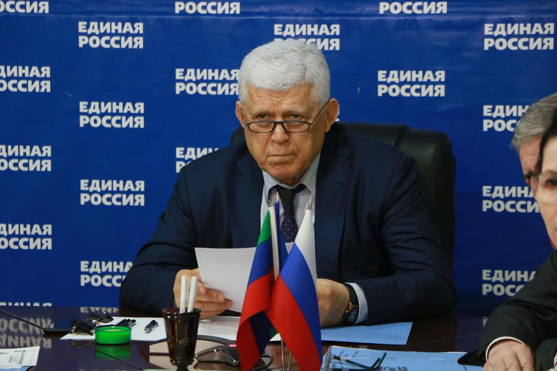 Абдулмуслим Абдулмуслимов принял участие в заседании партии «Единая Россия», посвященном комплексному развитию сельских территорий