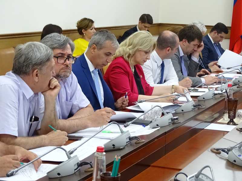Артём Здунов: «Надо оценивать работу по качеству»