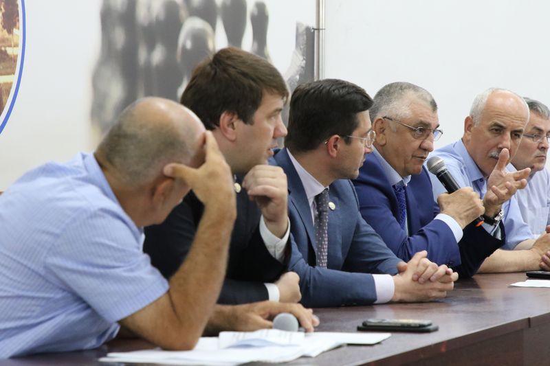 Гаджимагомед Гусейнов избран Президентом Федерации парусного спорта РД