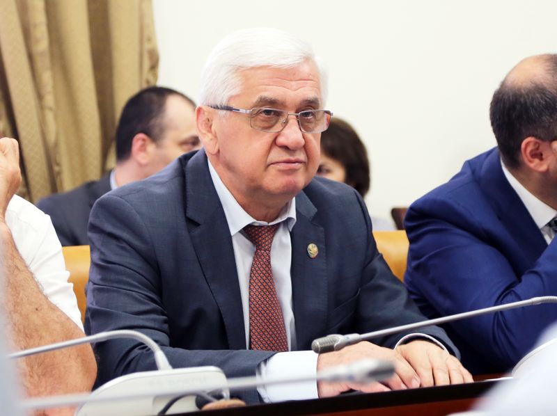 Меры по обращению с твердыми коммунальными и медицинскими отходами в республике рассмотрены на заседании Правительства РД