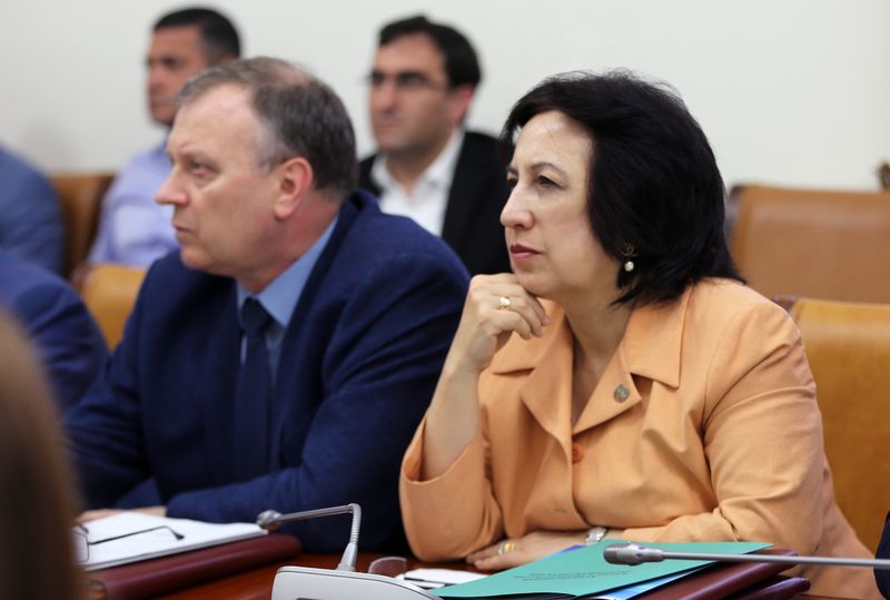 Меры по обращению с твердыми коммунальными и медицинскими отходами в республике рассмотрены на заседании Правительства РД