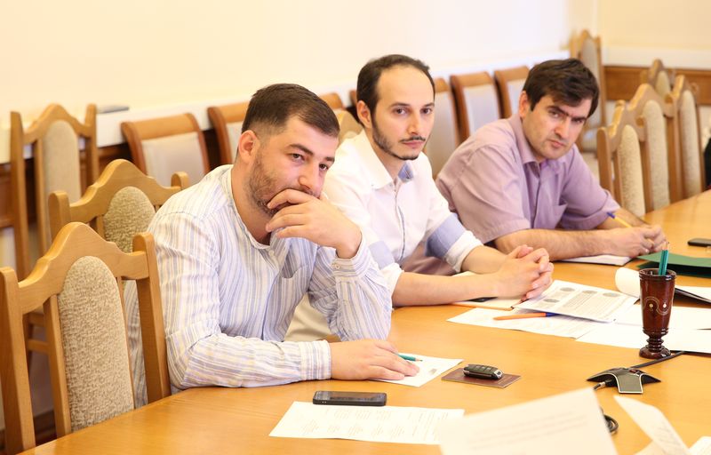Уммупазиль Омарова провела заседание проектного комитета по реализации нацпроекта «Образование»