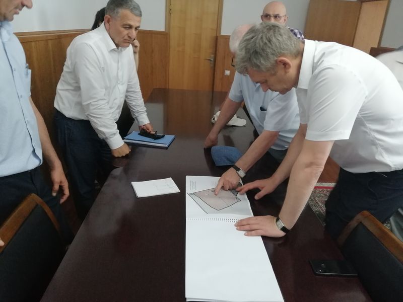 Владимир Иванов посетил с рабочим визитом Ботлихский район республики