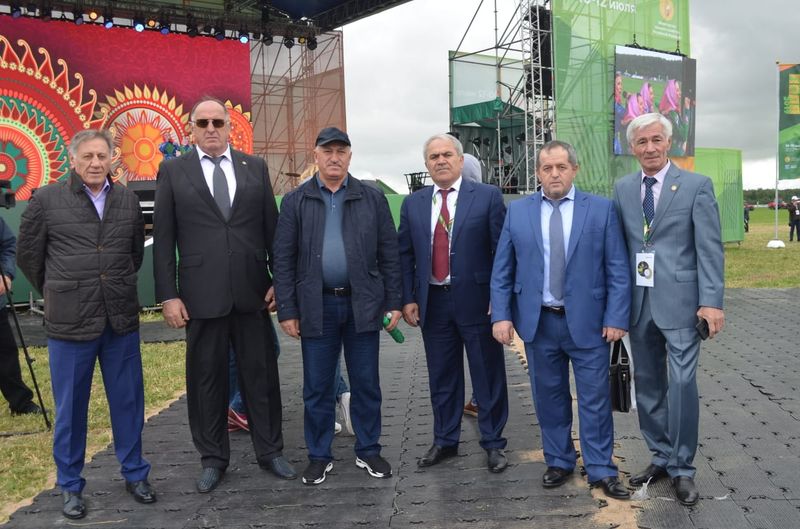 Абдулмуслим Абдулмуслимов принял участие в открытии «Всероссийского дня поля-2019» в Ленинградской области