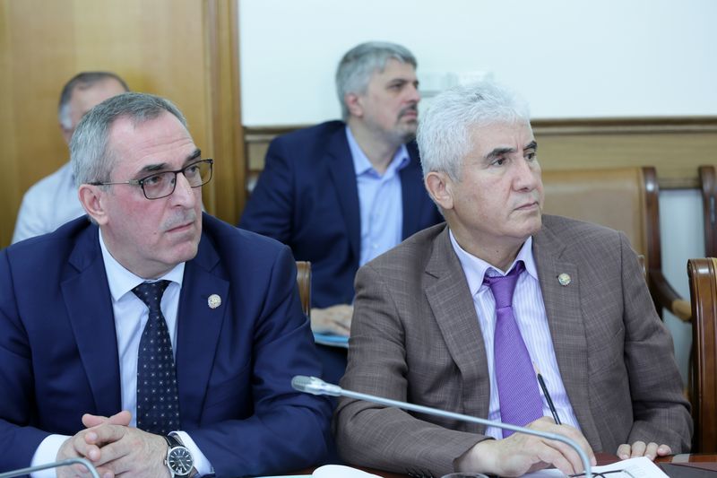 Правительство Дагестана определило перспективные направления в сфере кооперации заводов с госкорпорациями и холдингами