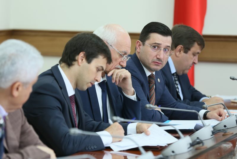 Под руководством Артёма Здунова обсуждены меры по совершенствованию работы службы крови в республике