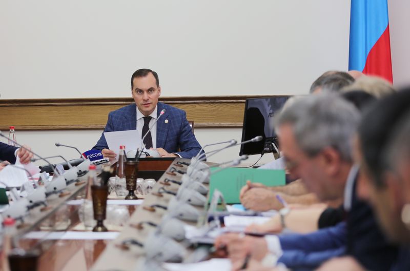 Реализацию нацпроекта «Образование» обсудили под руководством Артёма Здунова