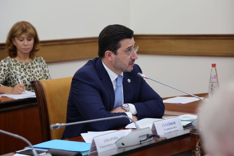 Реализацию нацпроекта «Демография» обсудили на Совете при Главе Дагестана
