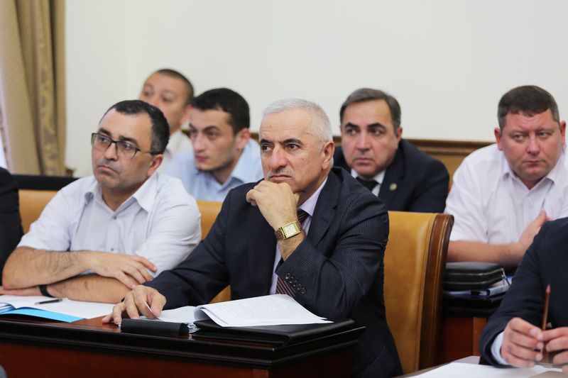 Итоги ЕГЭ-2019 подвели на заседании Правительства Дагестана