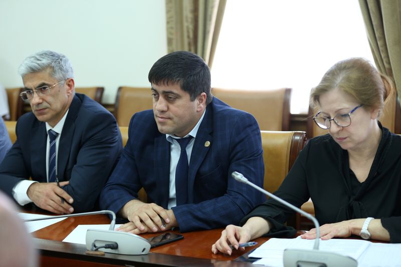 Артём Здунов: «Мы должны обеспечить работой жителей республики»