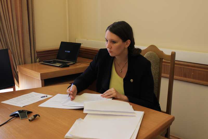 Екатерина Толстикова ознакомилась с ходом реализации проекта «Бережливое Правительство»