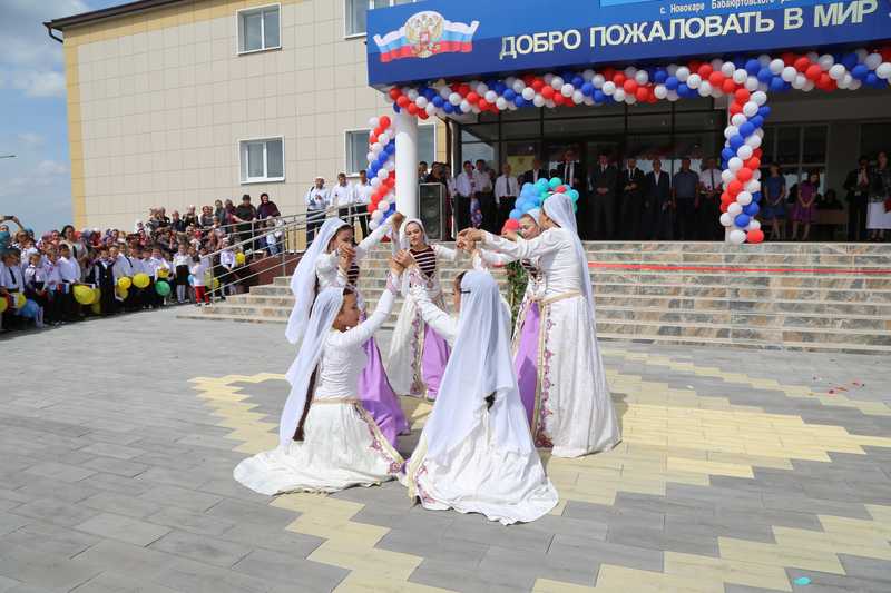 В Бабаюртовском районе открыли новую школу