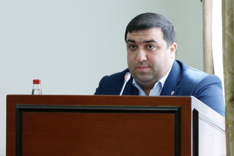 Абдулмуслим Абдулмуслимов призвал активизировать в Дагестане работу в части уборки и организации переработки винограда