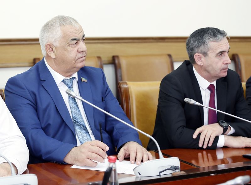 Абдулмуслим Абдулмуслимов призвал активизировать в Дагестане работу в части уборки и организации переработки винограда