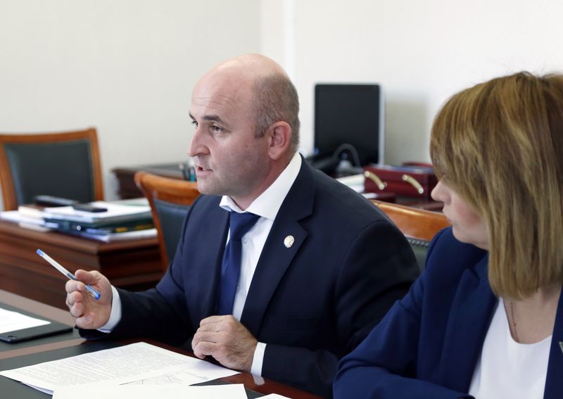 В Правительстве Дагестана обсудили вопрос вырубки деревьев и кустарников вдоль канала Таловка в Кизлярском районе