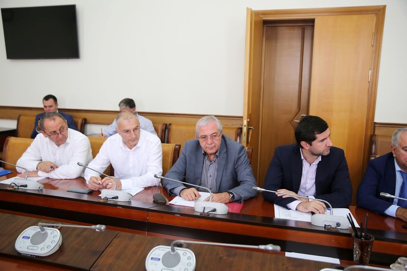 Два предприятия будут включены в реестр резидентов ТОСЭР «Дагестанские Огни»