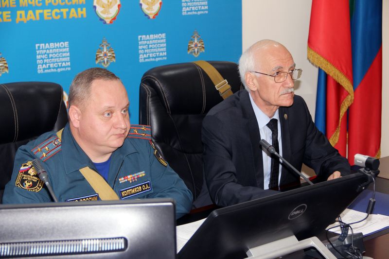 МЧС России по Дагестану принимает участие во Всероссийской тренировке по гражданской обороне