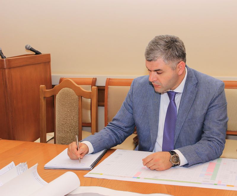 Вопросы эффективного использования земель республиканской собственности обсуждены в Правительстве Дагестана