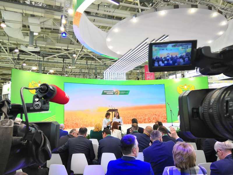Более 30 сельхозпредприятий Дагестана представляют республику на XXI агропромышленной выставке в Москве