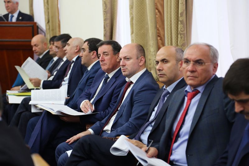 В Правительстве Дагестана обсужден республиканский бюджет Дагестана на 2020 год и плановый период 2021 и 2022 годов