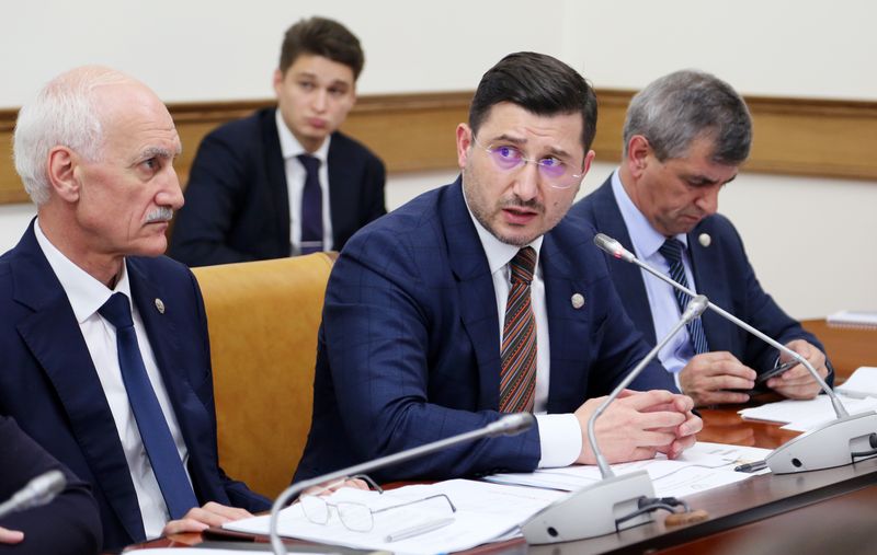 Артёму Здунову отчитались о социально-экономическом развитии Дагестана