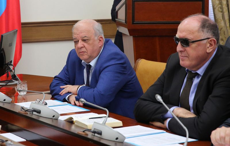 Готовность объектов ЖКХ к отопительному сезону обсудили на заседании Правительства Дагестана