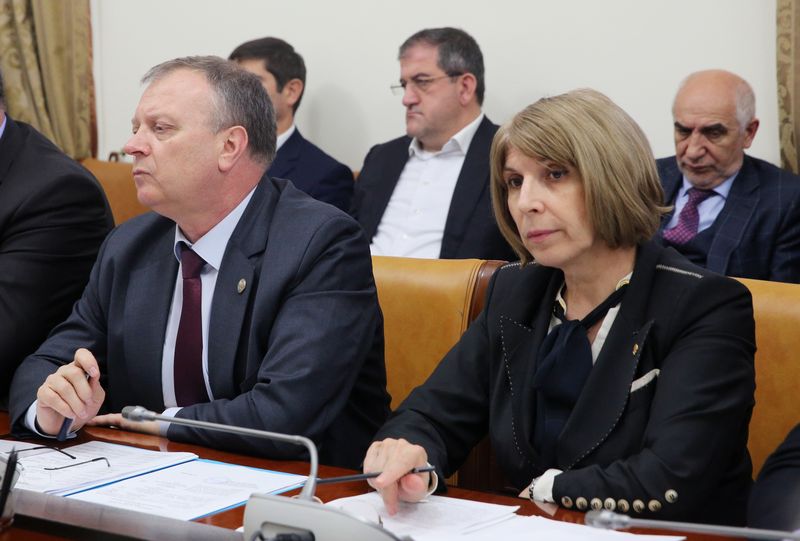 Готовность объектов ЖКХ к отопительному сезону обсудили на заседании Правительства Дагестана