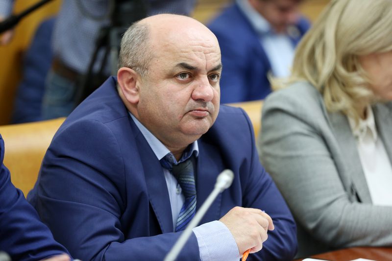 Снижение неформальной занятости обсудили в Правительстве Дагестана