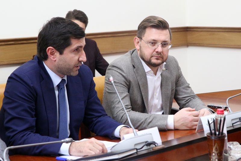 Меры господдержки предприятий обувной отрасли обсудили в Правительстве Дагестана