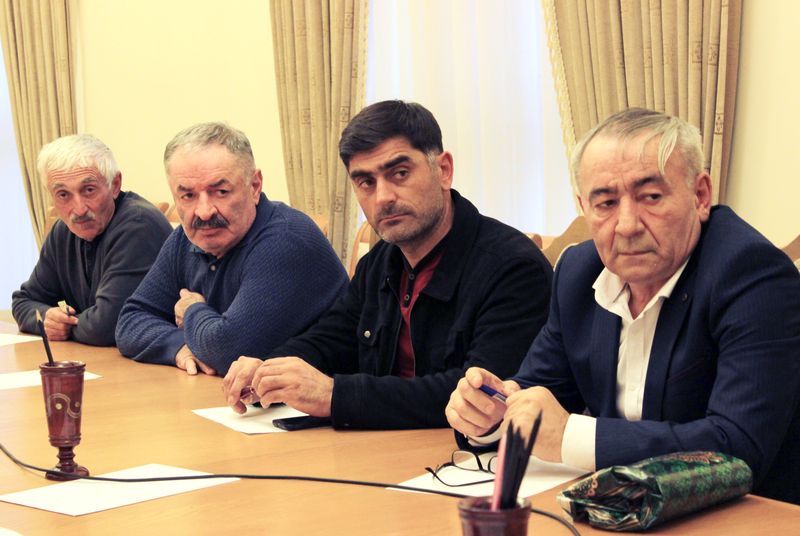 Екатерина Толстикова провела  встречу с должниками арендной платы за имущество в республиканский бюджет