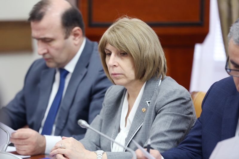 Вопросы обеспечения безопасности дорожного движения в Дагестане обсудили на заседании Правительственной комиссии РД