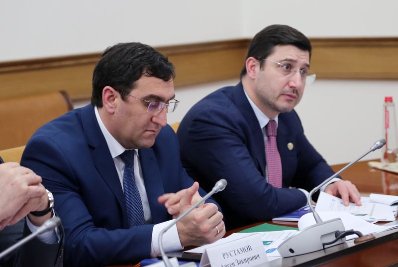 Артём Здунов обсудил с руководством платёжной системы «Мир» вопросы развития безналичных платежей в Дагестане